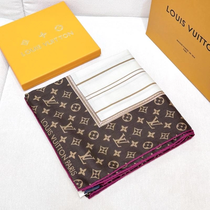 UrbanChic Louis Vuitton Scarf 270884