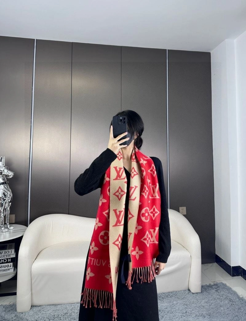 Louis Vuitton Scarf Vibrant 270882
