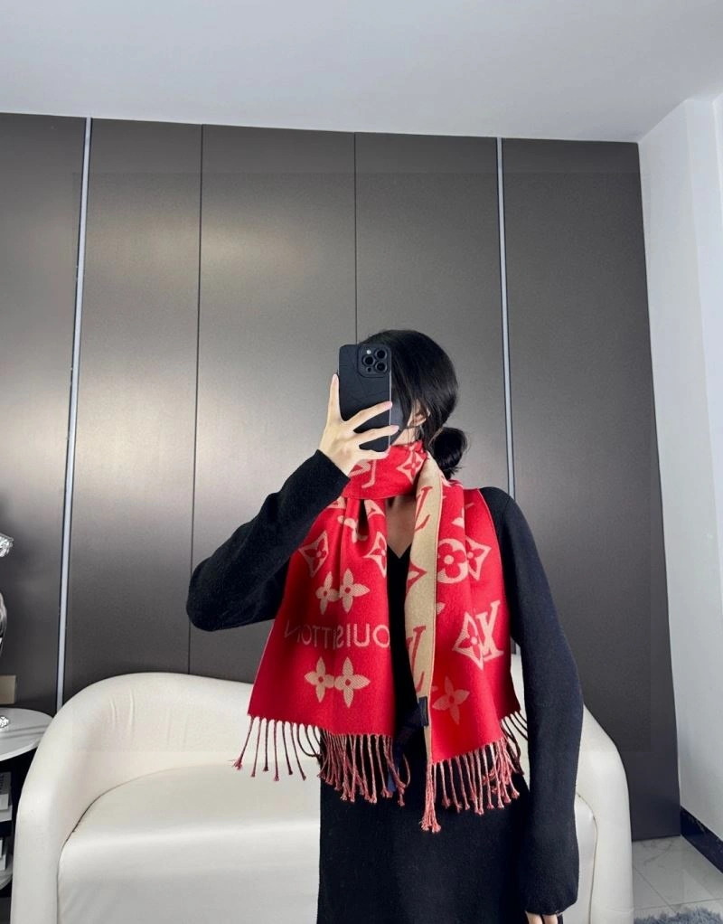 Louis Vuitton Scarf Vibrant 270882