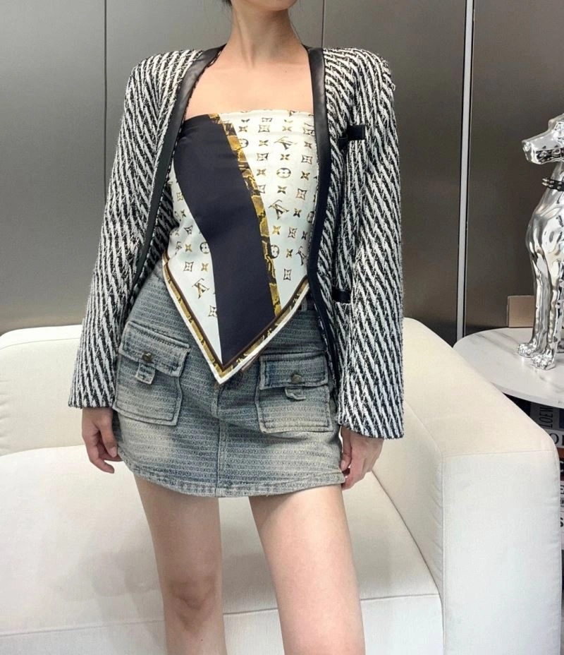 Premium Louis Vuitton Scarf 270880