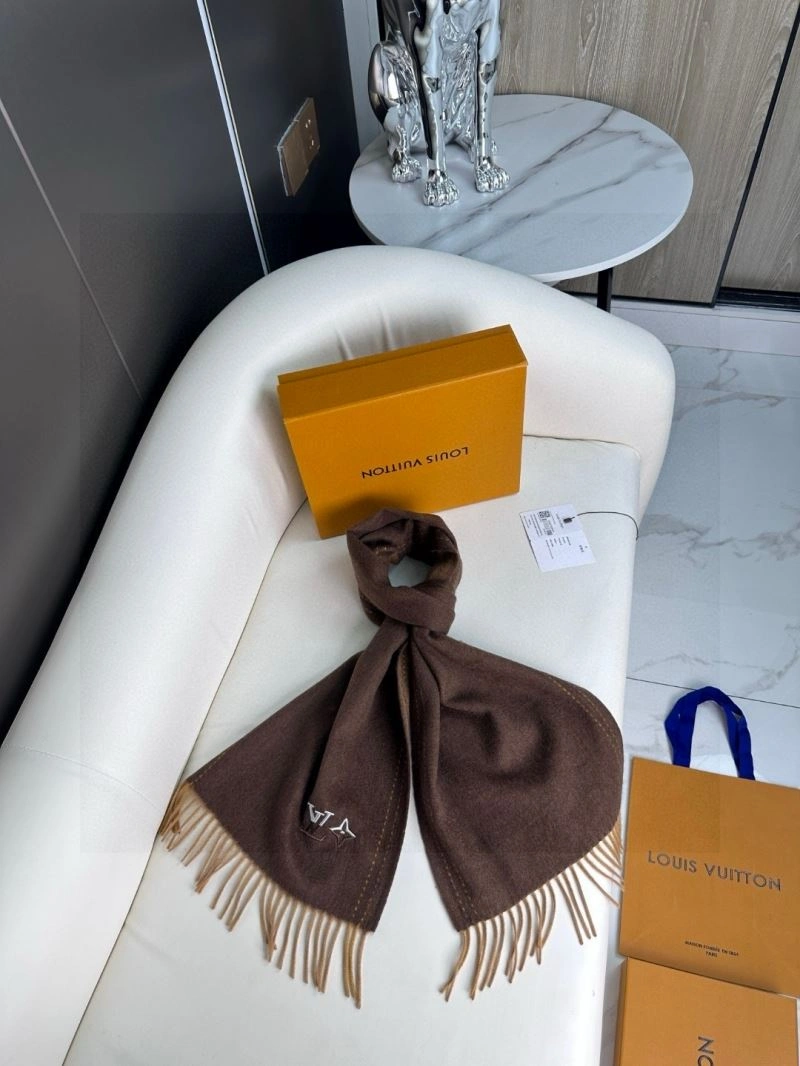 Louis Vuitton Scarf Supportive 270871
