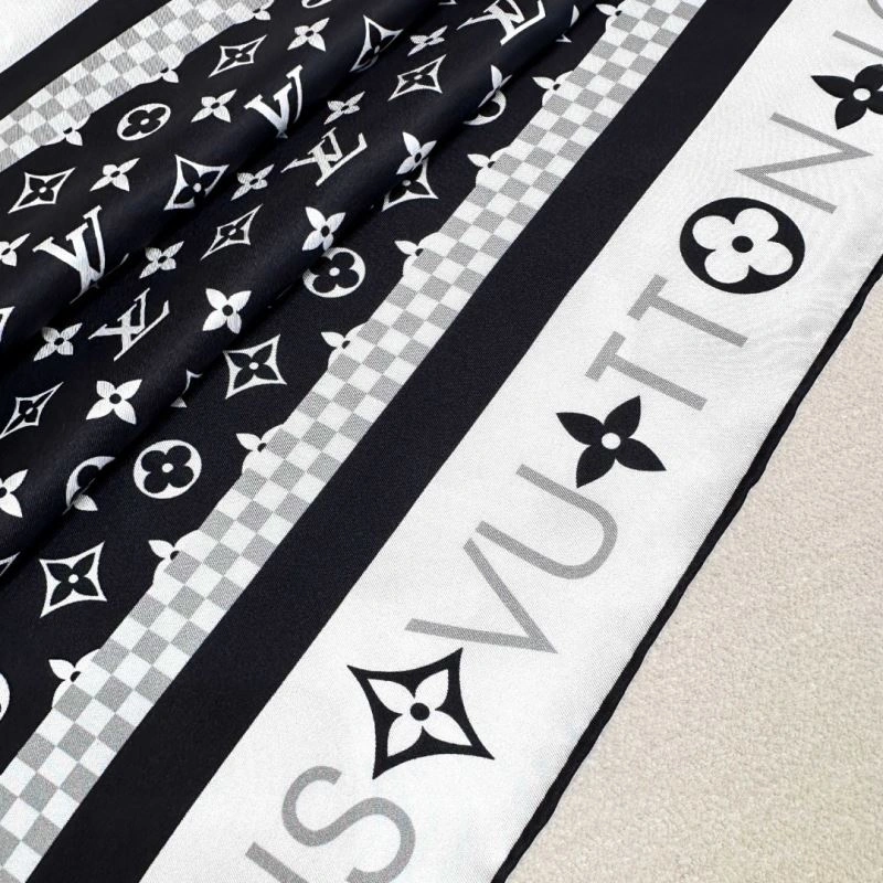 Louis Vuitton Scarf Tailored 270870