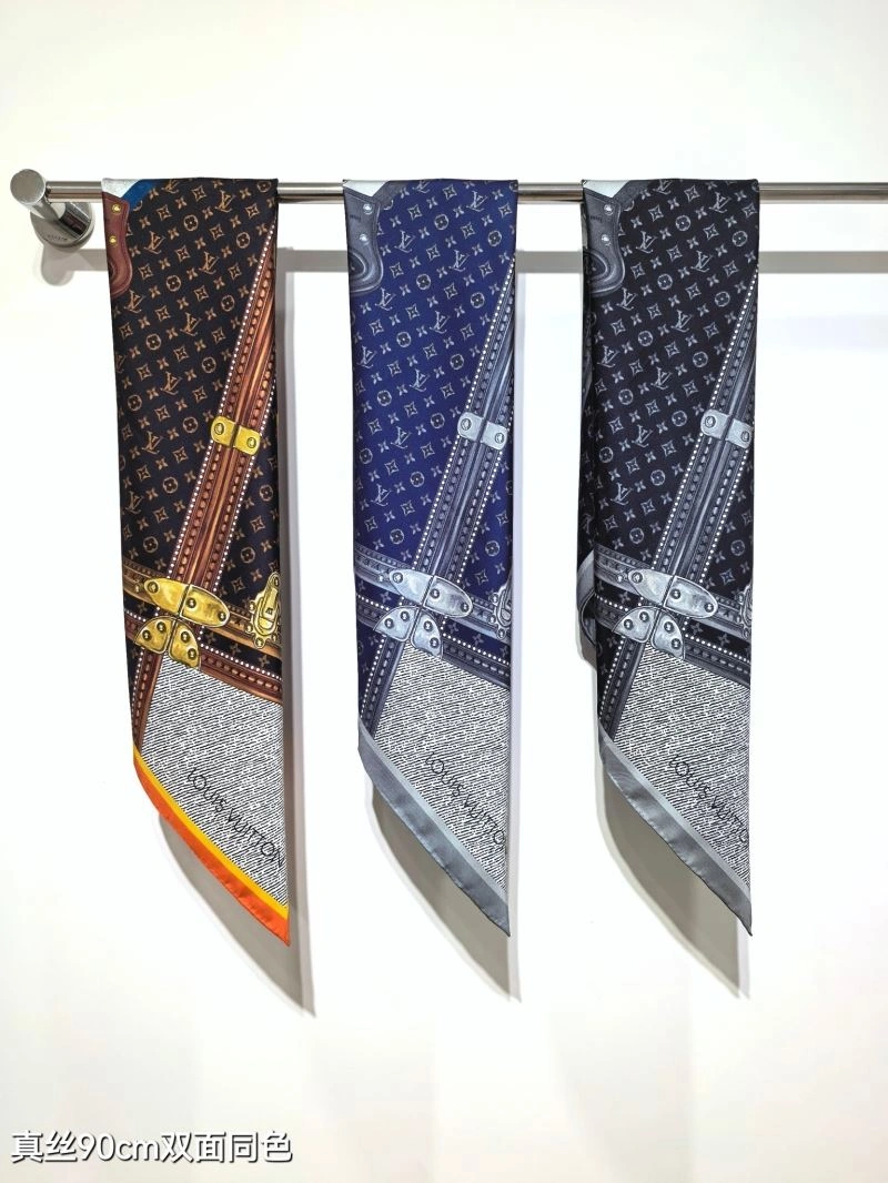Louis Vuitton Scarf ModernLook 270874