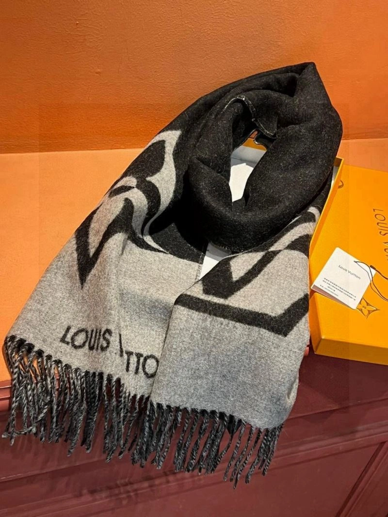 Louis Vuitton Scarf Packable 270886