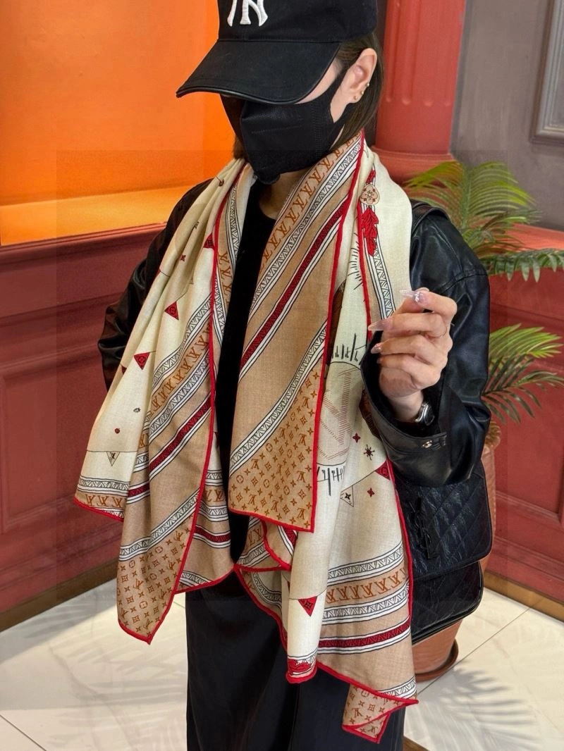 EasyMatch Louis Vuitton Scarf 270862