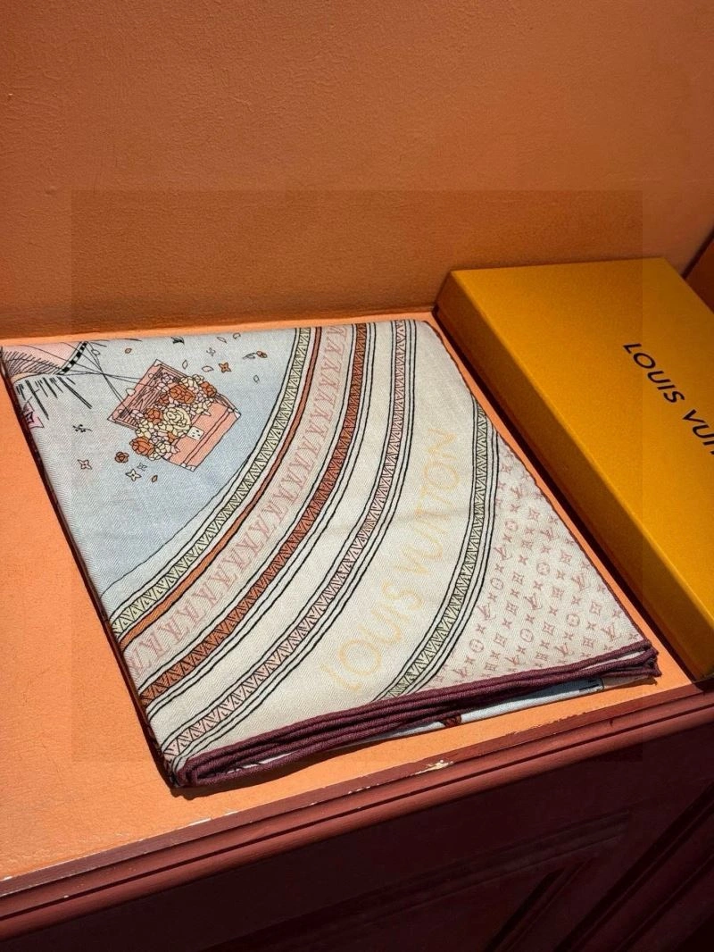 Breathable Louis Vuitton Scarf 270873