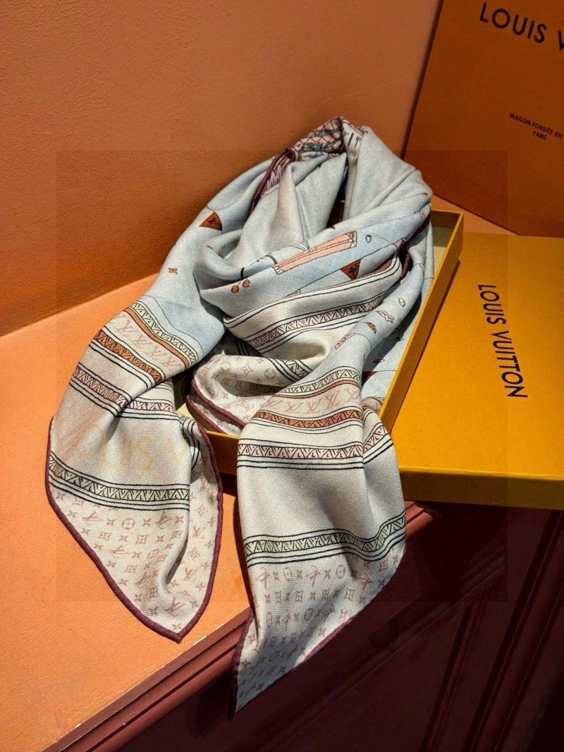 Breathable Louis Vuitton Scarf 270873