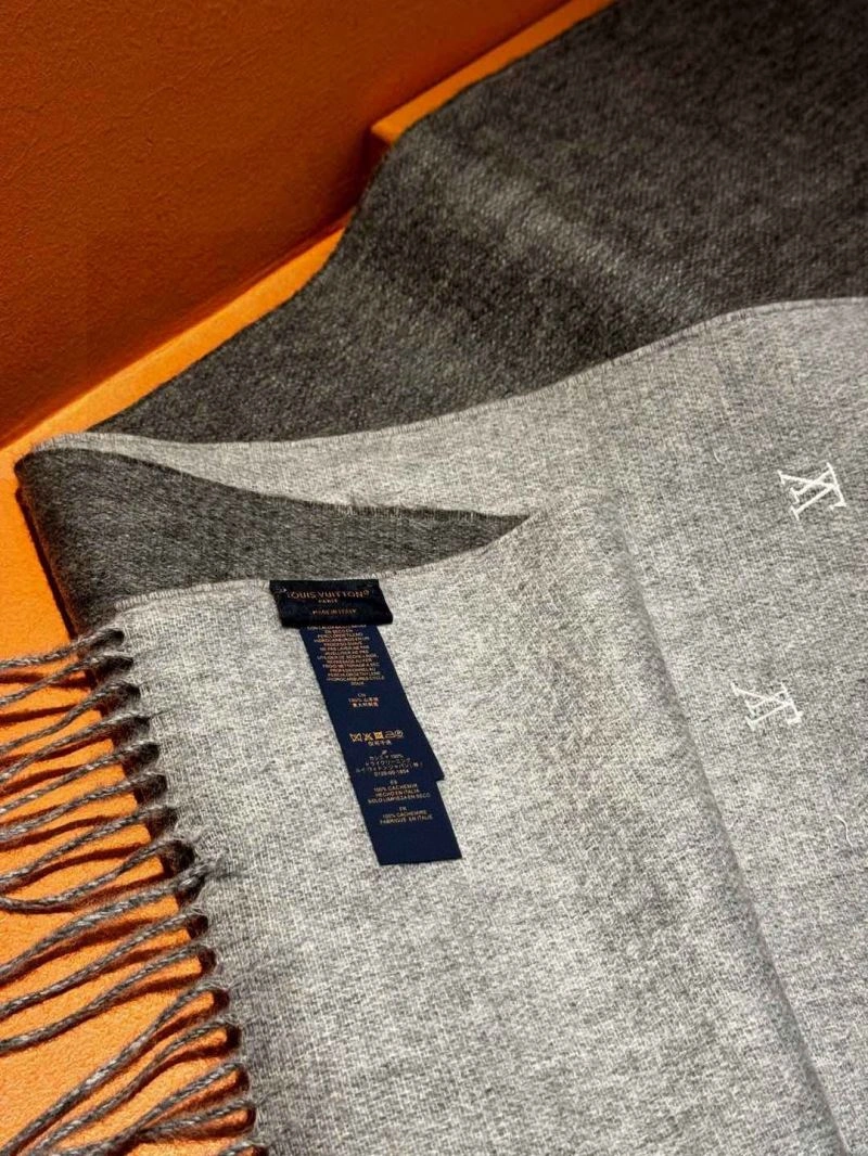 HighPerformance Louis Vuitton Scarf 270865