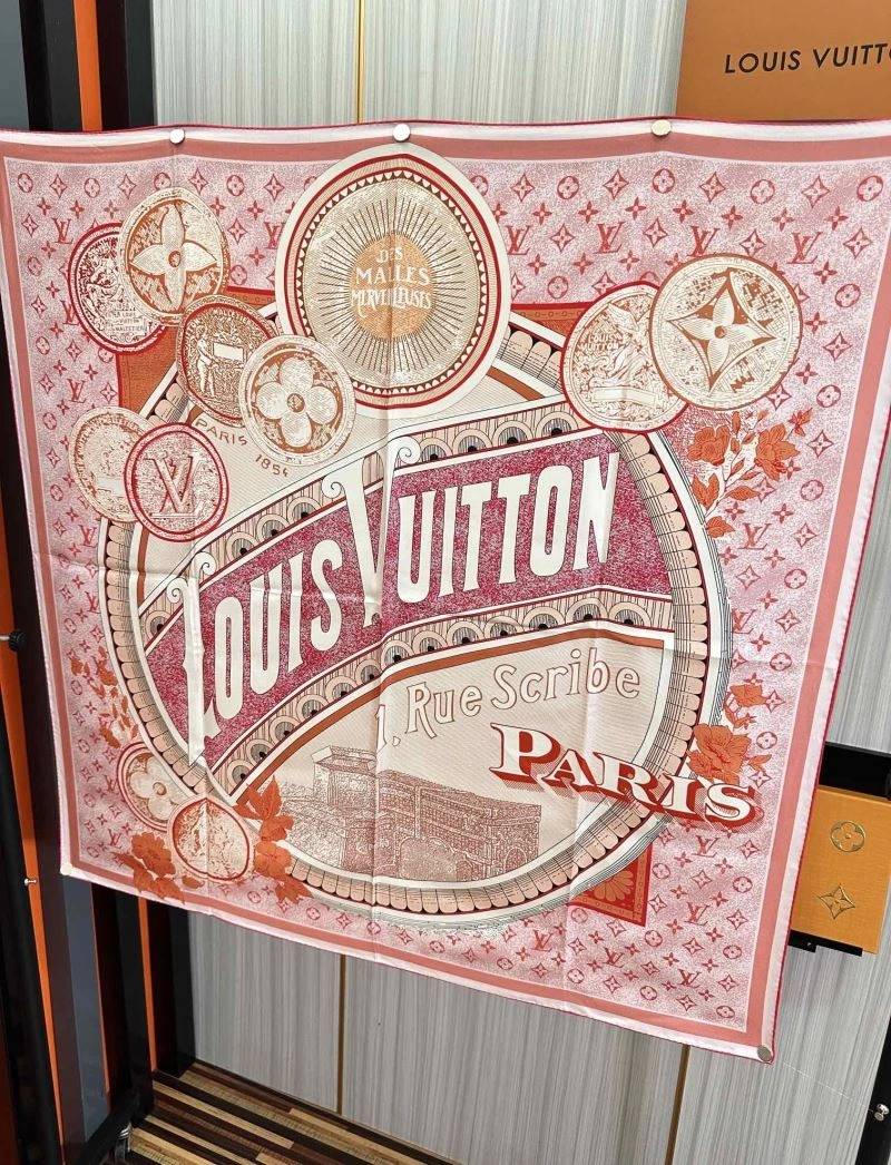 MultiPurpose Louis Vuitton Scarf 270857