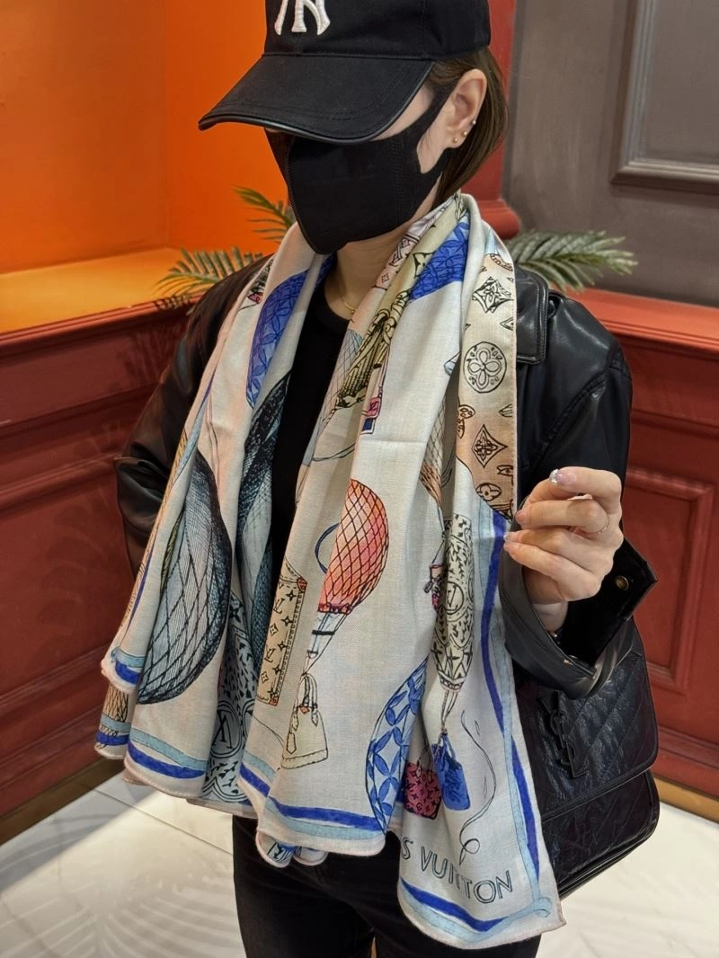 Fashionable Louis Vuitton Scarf 271510
