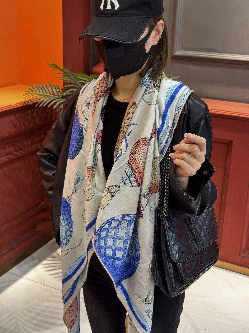 Fashionable Louis Vuitton Scarf 271510