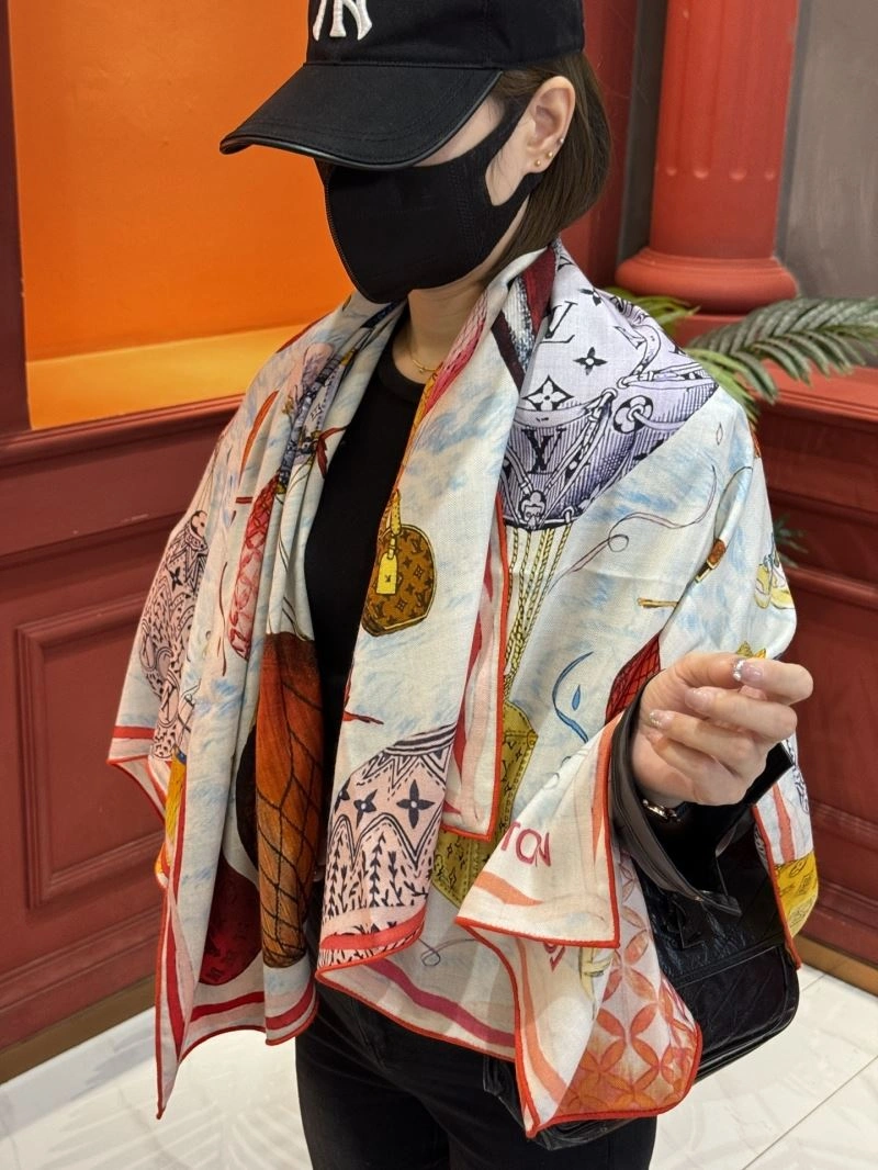 Louis Vuitton Scarf Soft 271516