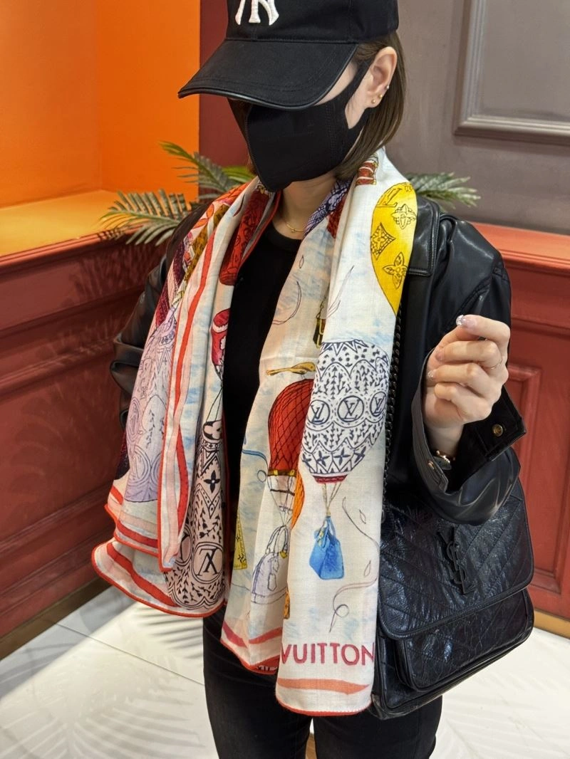 Louis Vuitton Scarf Soft 271516