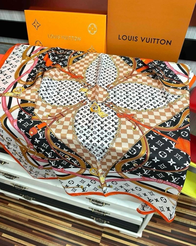 Casual Louis Vuitton Scarf 271498