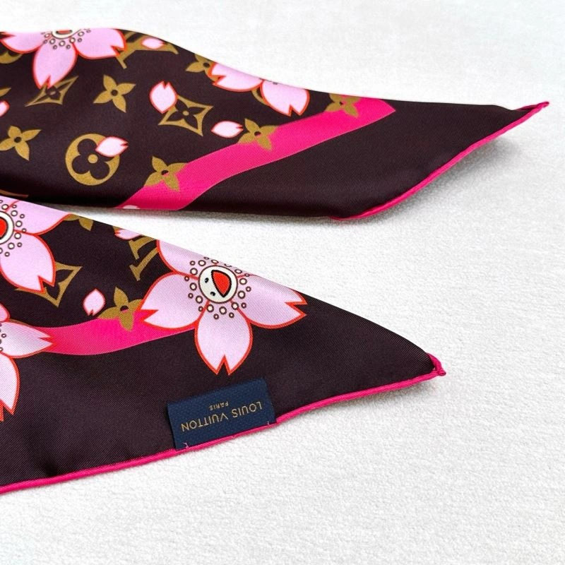 Snug Louis Vuitton Scarf 271512