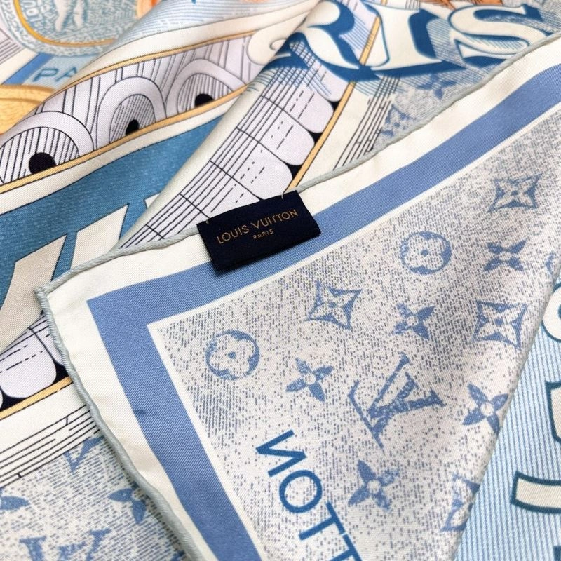 Louis Vuitton Scarf Upgraded 271484