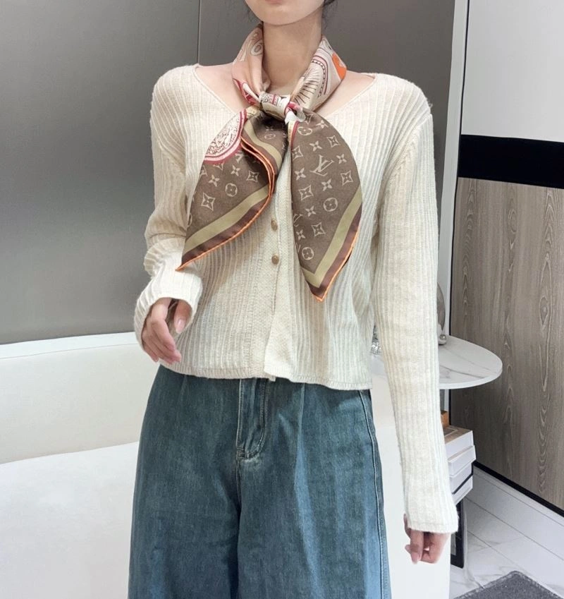 Stylish Louis Vuitton Scarf 271483