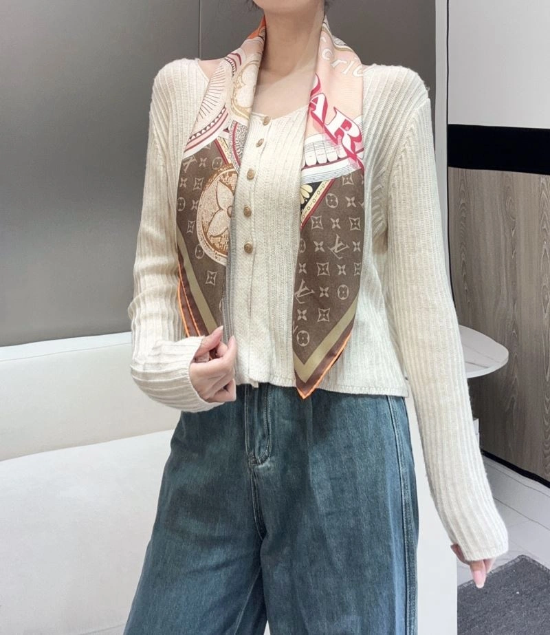 Stylish Louis Vuitton Scarf 271483