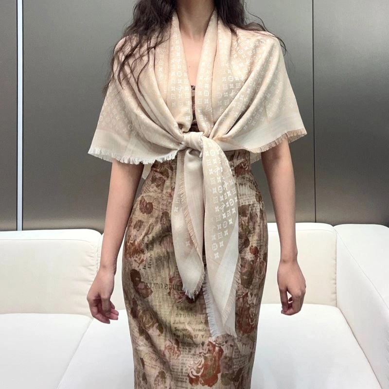 SportInspired Louis Vuitton Scarf 271470