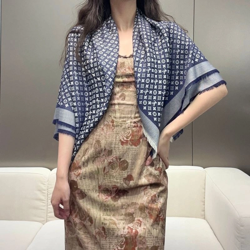 Louis Vuitton Scarf MoistureWicking 271472