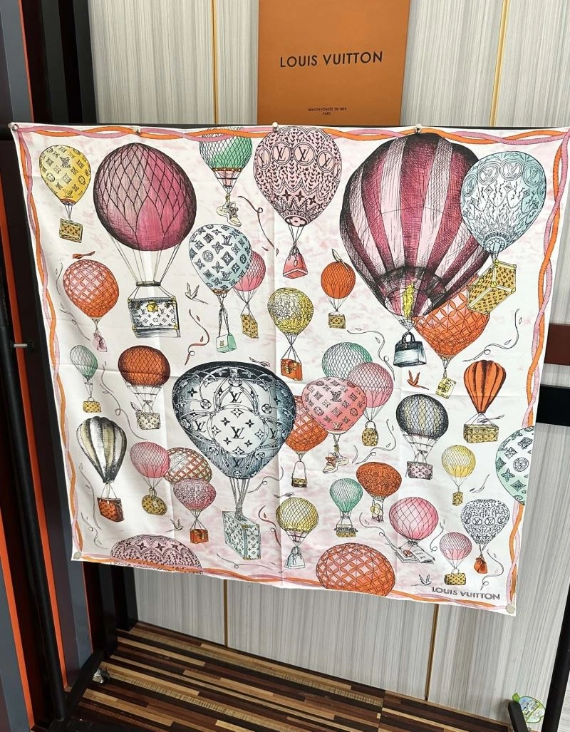 Louis Vuitton Scarf Durable 271464