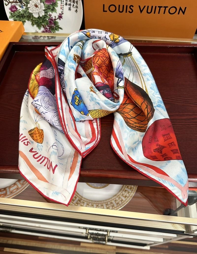 Louis Vuitton Scarf ModernLook 271479