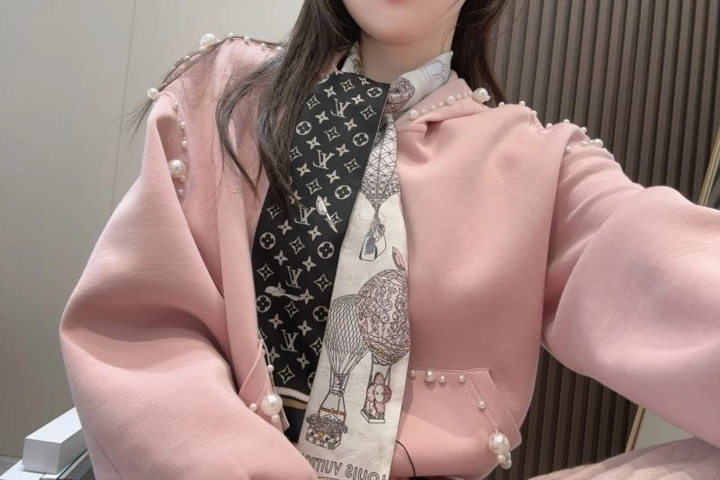 Louis Vuitton Scarf SunProtective 271461