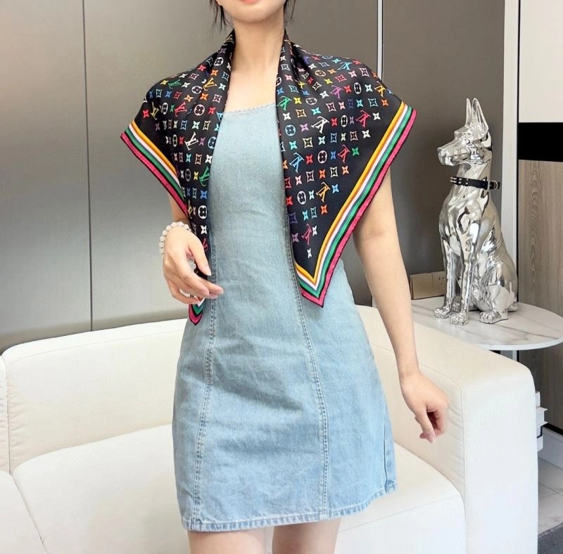 Contemporary Louis Vuitton Scarf 271477