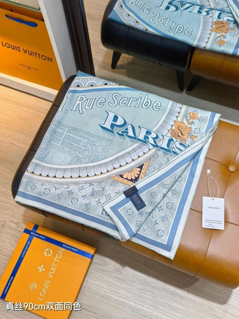 Seasonal Louis Vuitton Scarf 271442
