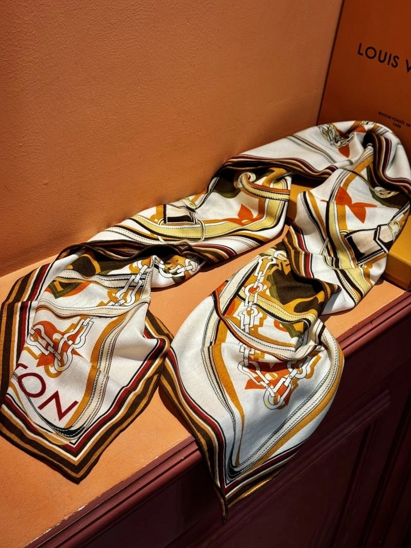 Louis Vuitton Scarf ZipUp 271427