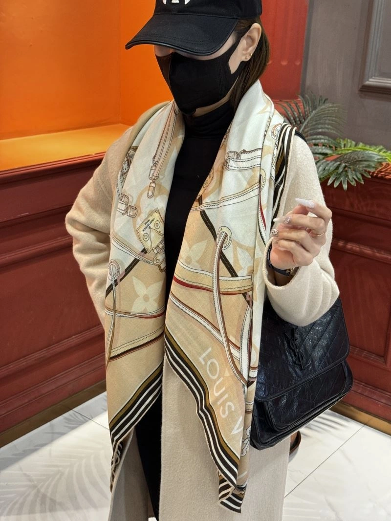 Louis Vuitton Scarf Sophisticated 271428