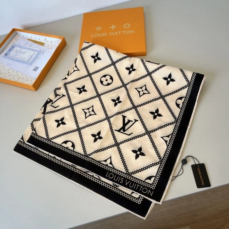 Louis Vuitton Scarf EyeCatching 271415