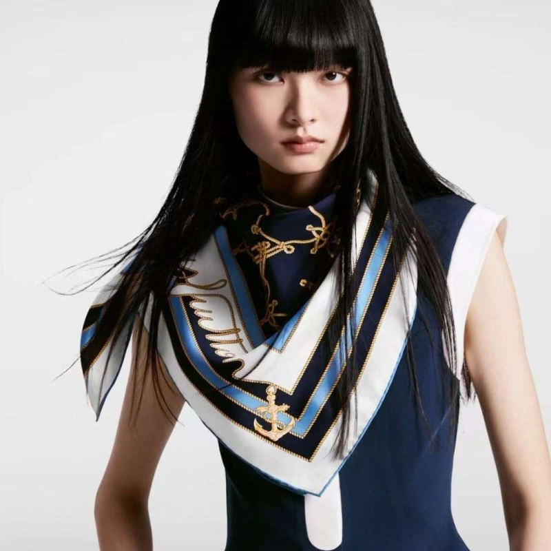 Louis Vuitton Scarf Sophisticated 271388