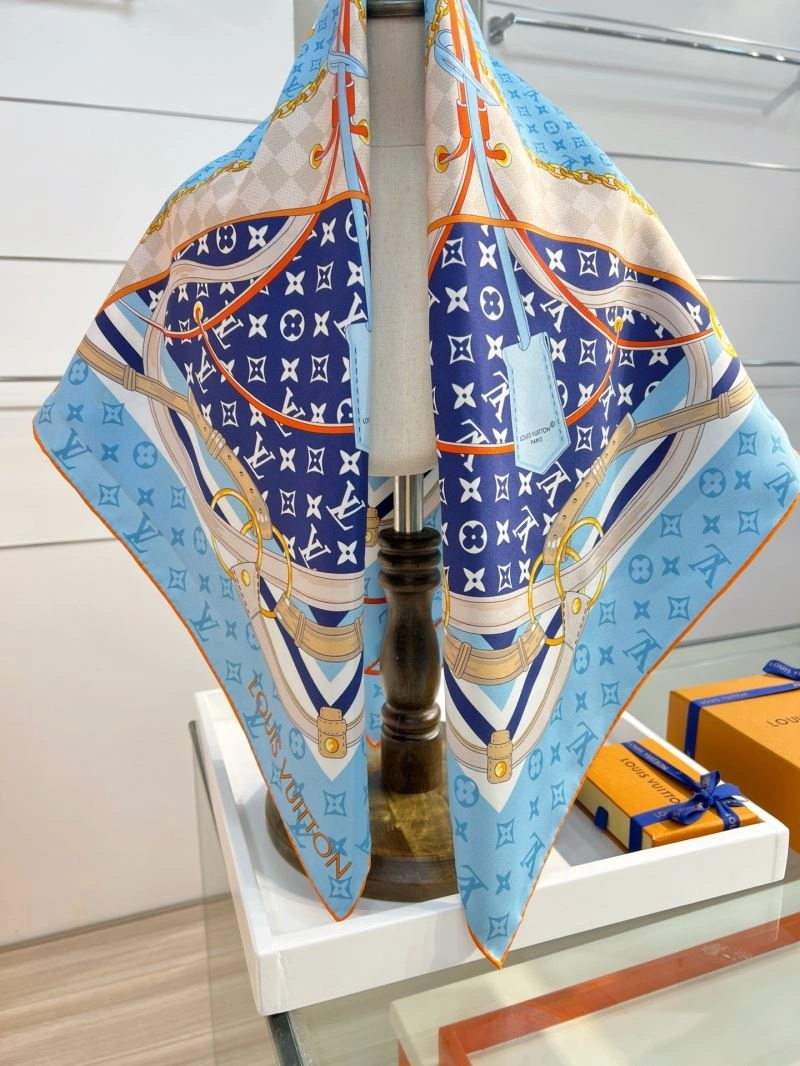 Louis Vuitton Scarf Packable 271379