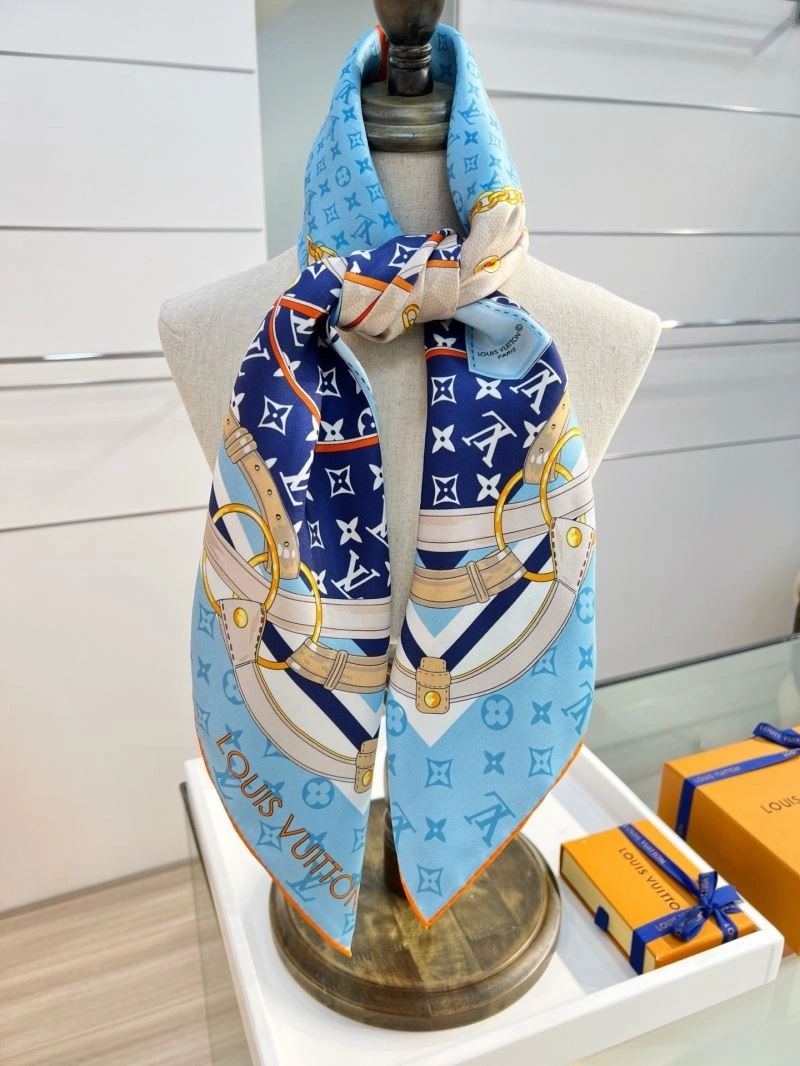 Louis Vuitton Scarf Packable 271379