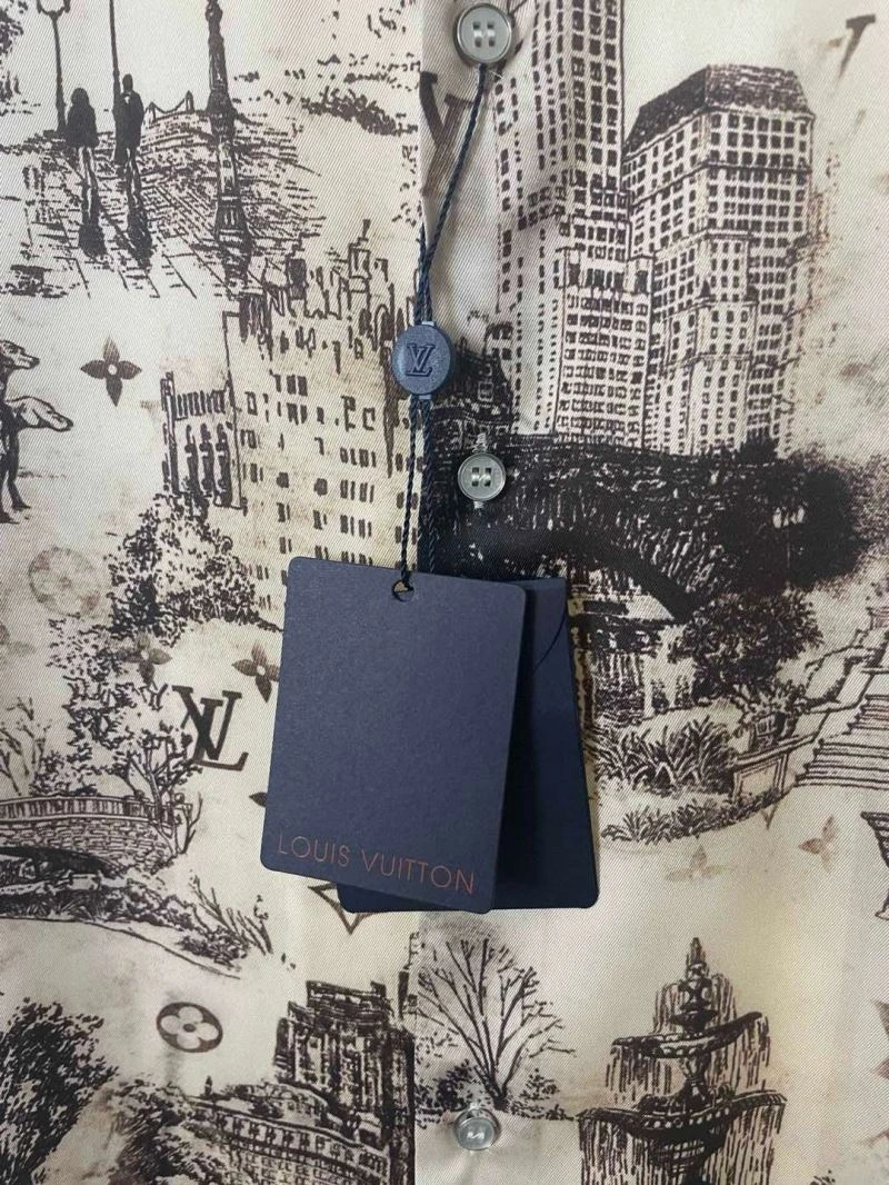 Unisex Louis Vuitton Shirts 138620