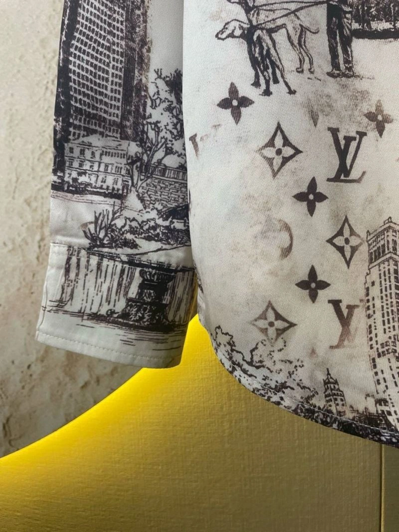 Unisex Louis Vuitton Shirts 138620