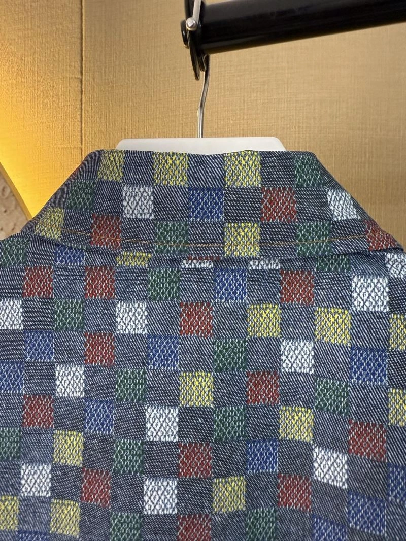 OdorResistant Louis Vuitton Shirts 138603
