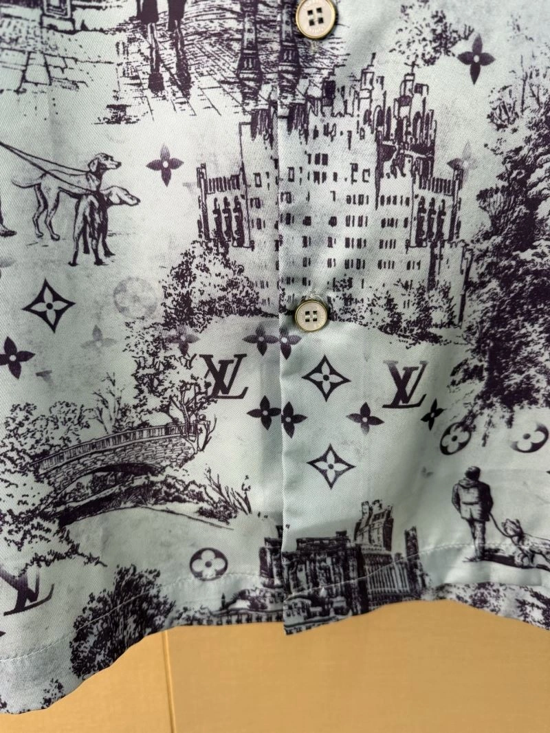 ComfortFit Louis Vuitton Shirts 138597