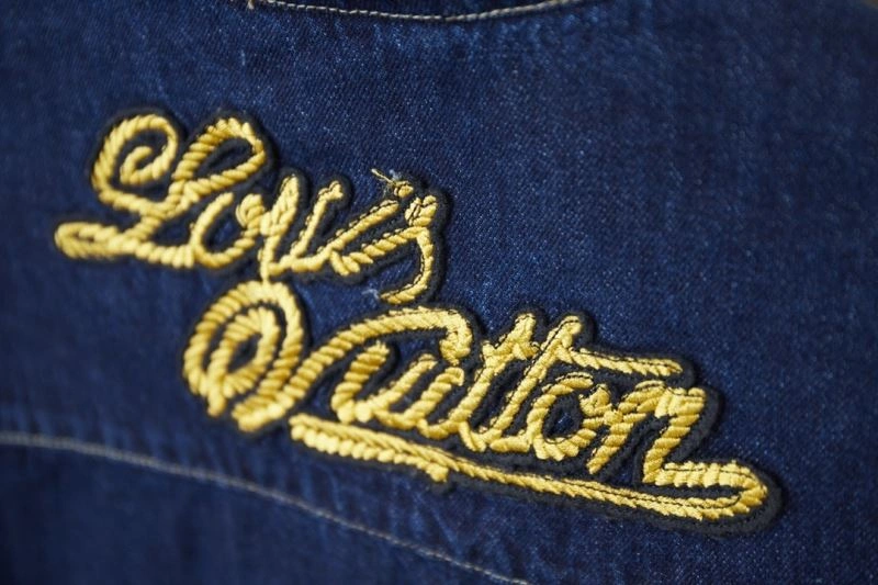 Louis Vuitton Shirts Unisex 138599