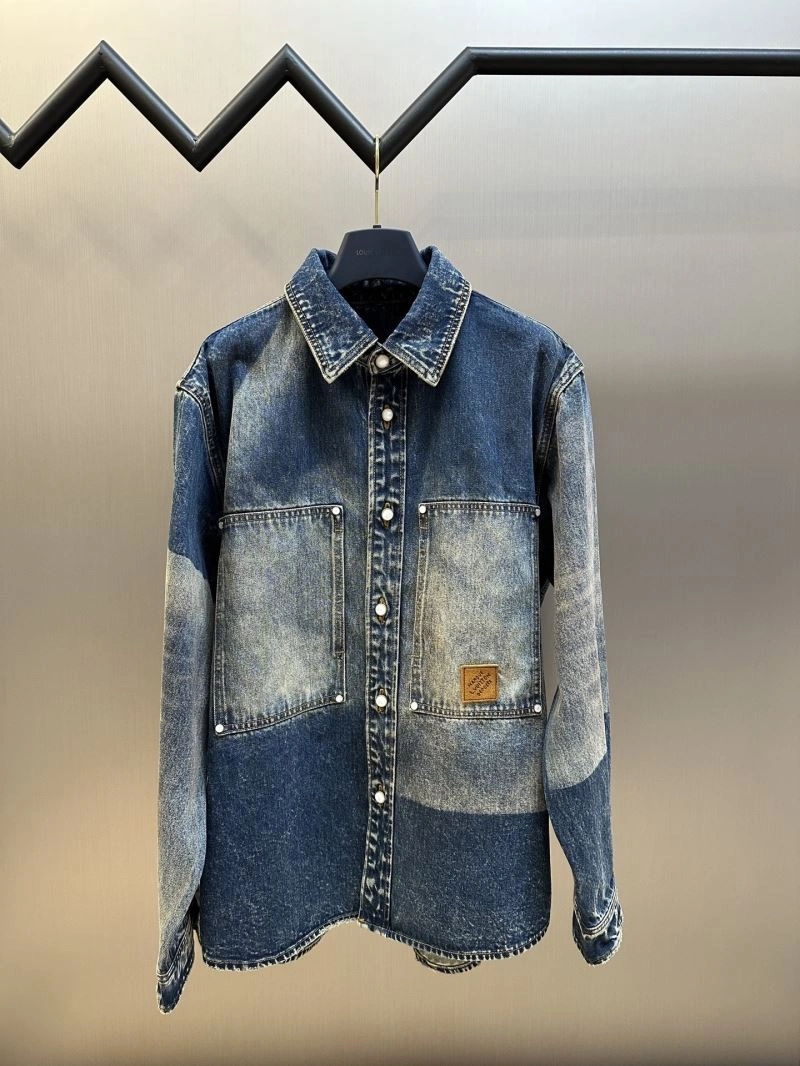 Snug Louis Vuitton Shirts 138590
