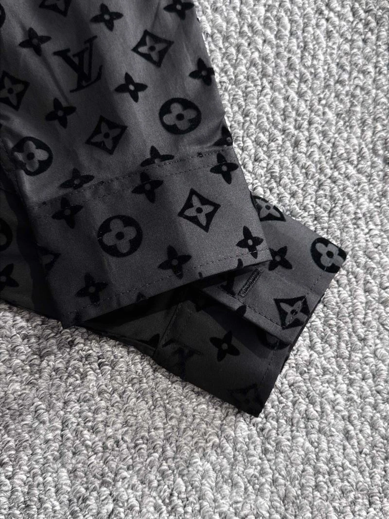 Louis Vuitton Shirts TimelessDesign 138566