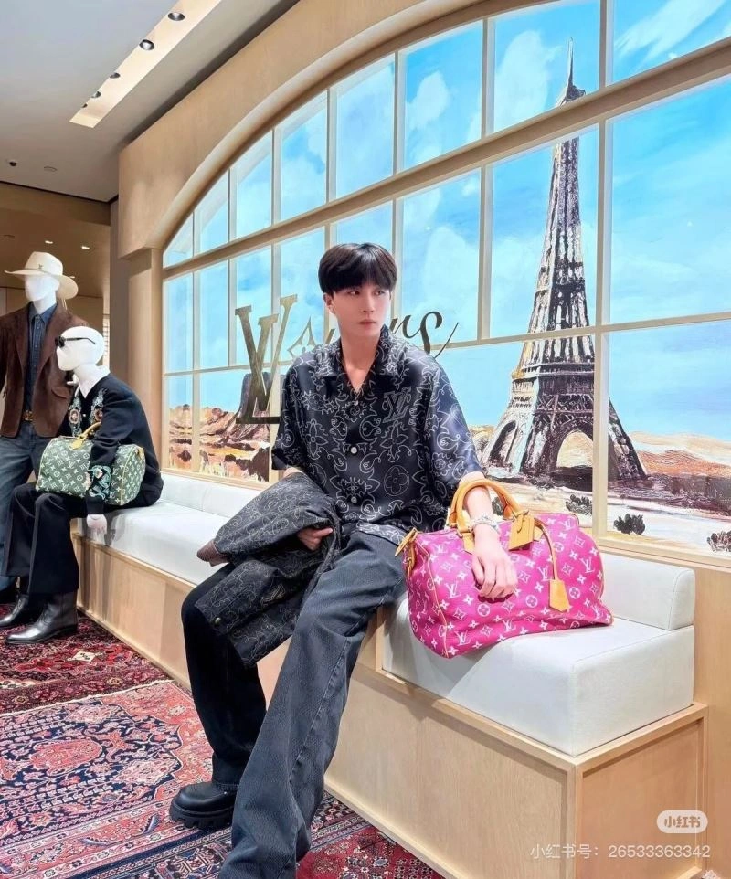 MultiPurpose Louis Vuitton Shirts 138587