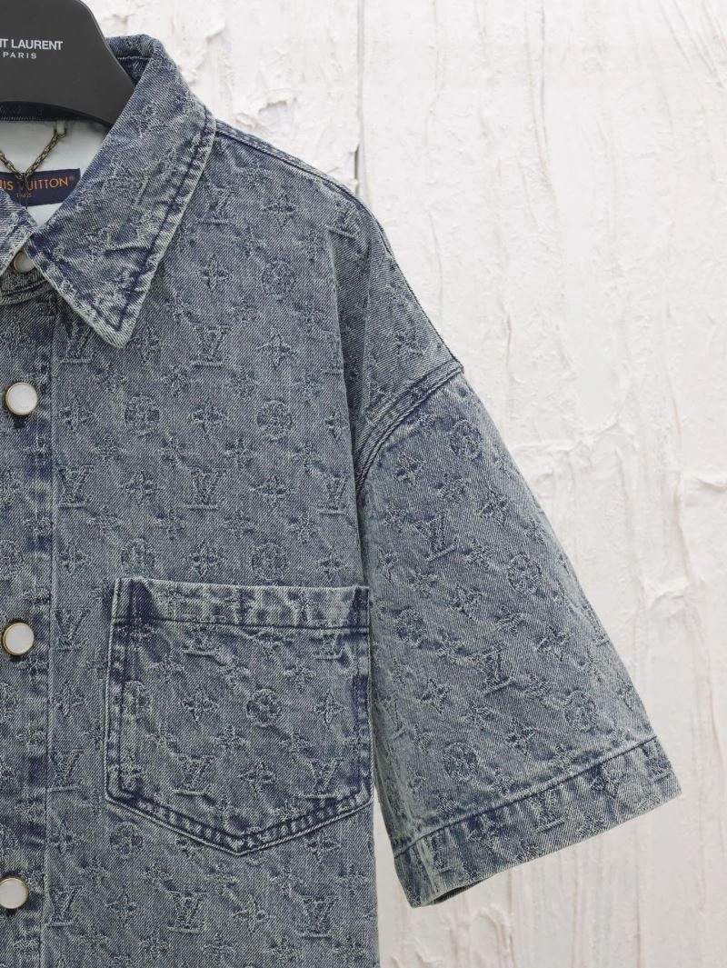 WaterResistant Louis Vuitton Shirts 138560