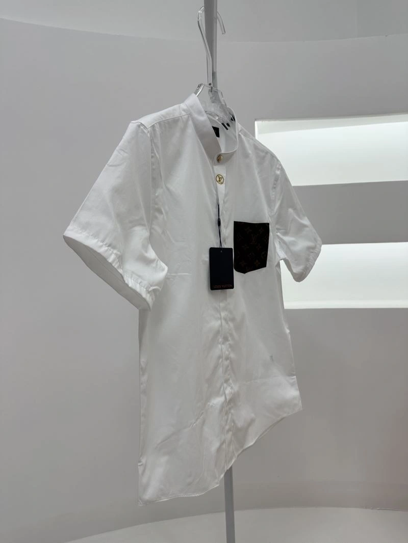 Sporty Louis Vuitton Shirts 139039