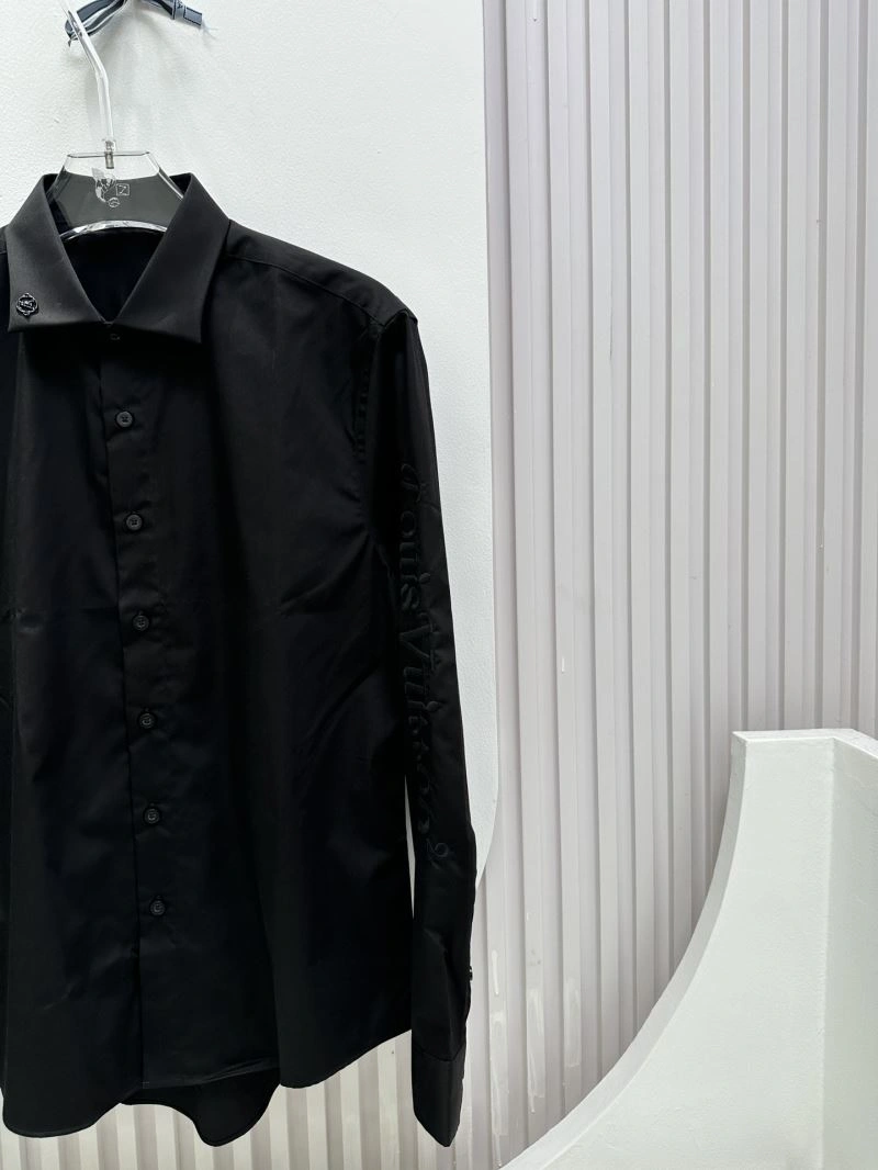 Resilient Louis Vuitton Shirts 139027