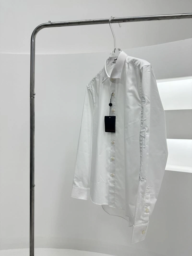 Louis Vuitton Shirts Youthful 139029