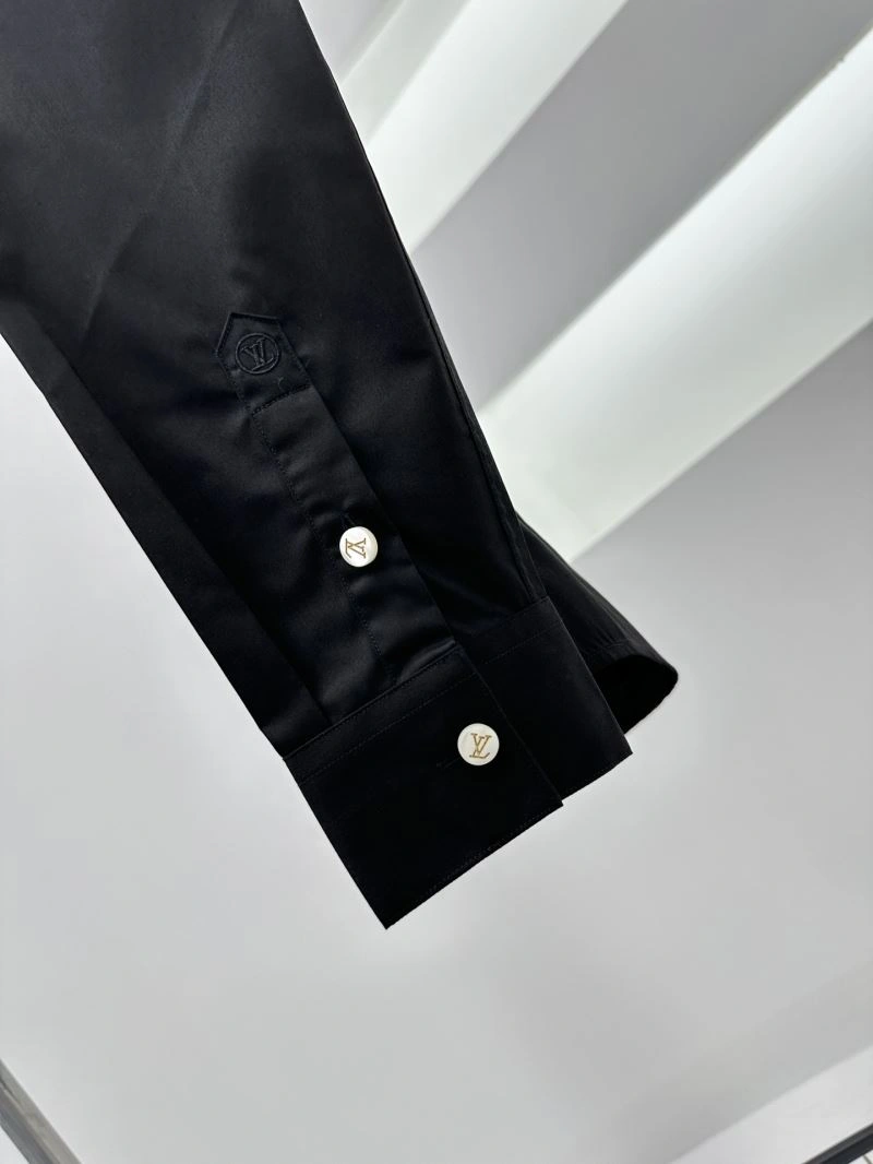 Louis Vuitton Shirts Casual 139040