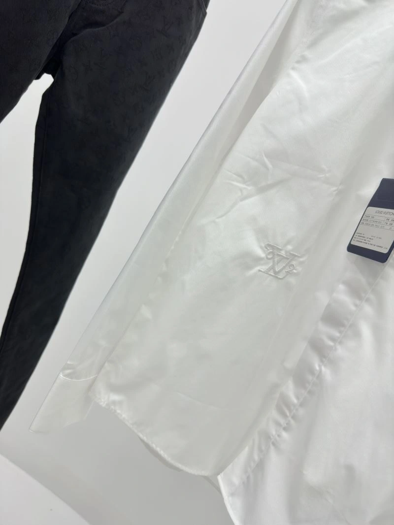 Louis Vuitton Shirts ModernLook 139021
