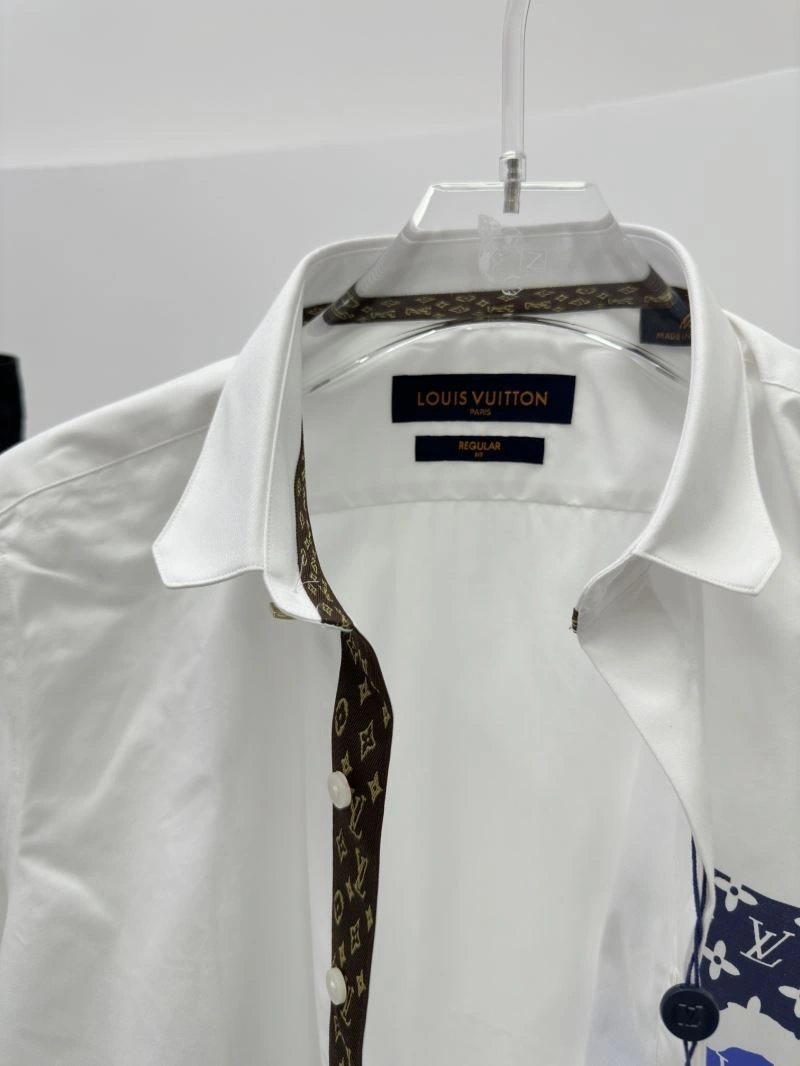 Louis Vuitton Shirts ModernLook 139021